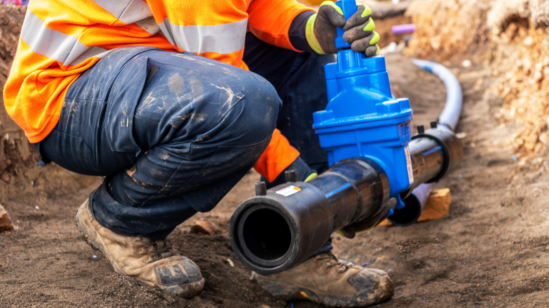 PE Tailed Gate Valve Recommended for use on housing project